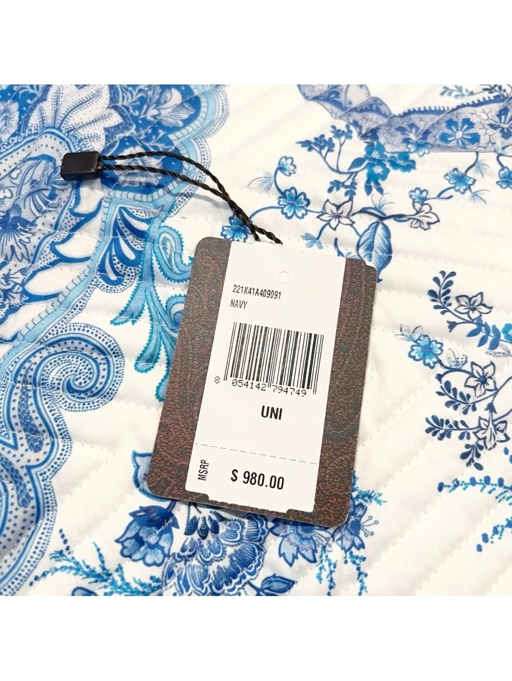 ETRO Home Loures Queen Quilted Bedspread, Paisley White & Blue, New with Tag